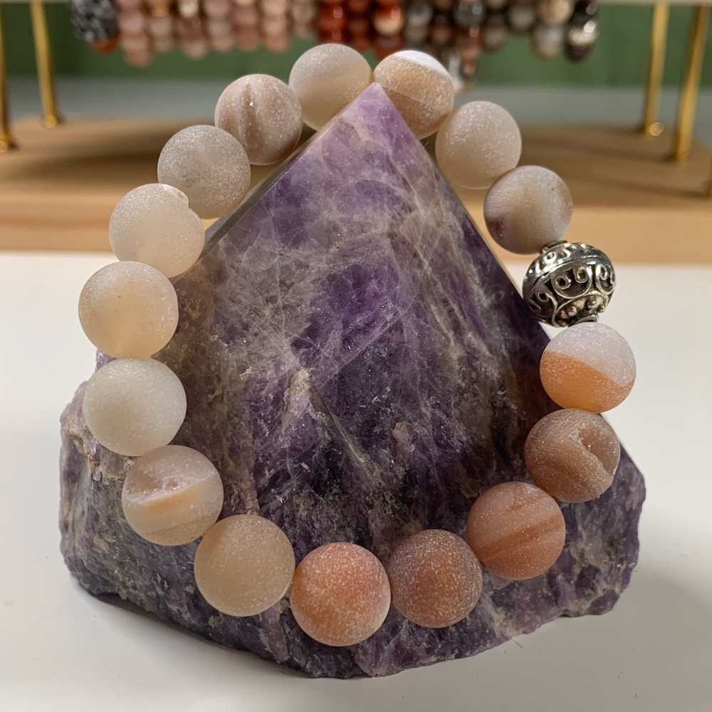 12mm Matte Druzy Agate Beaded Bracelet